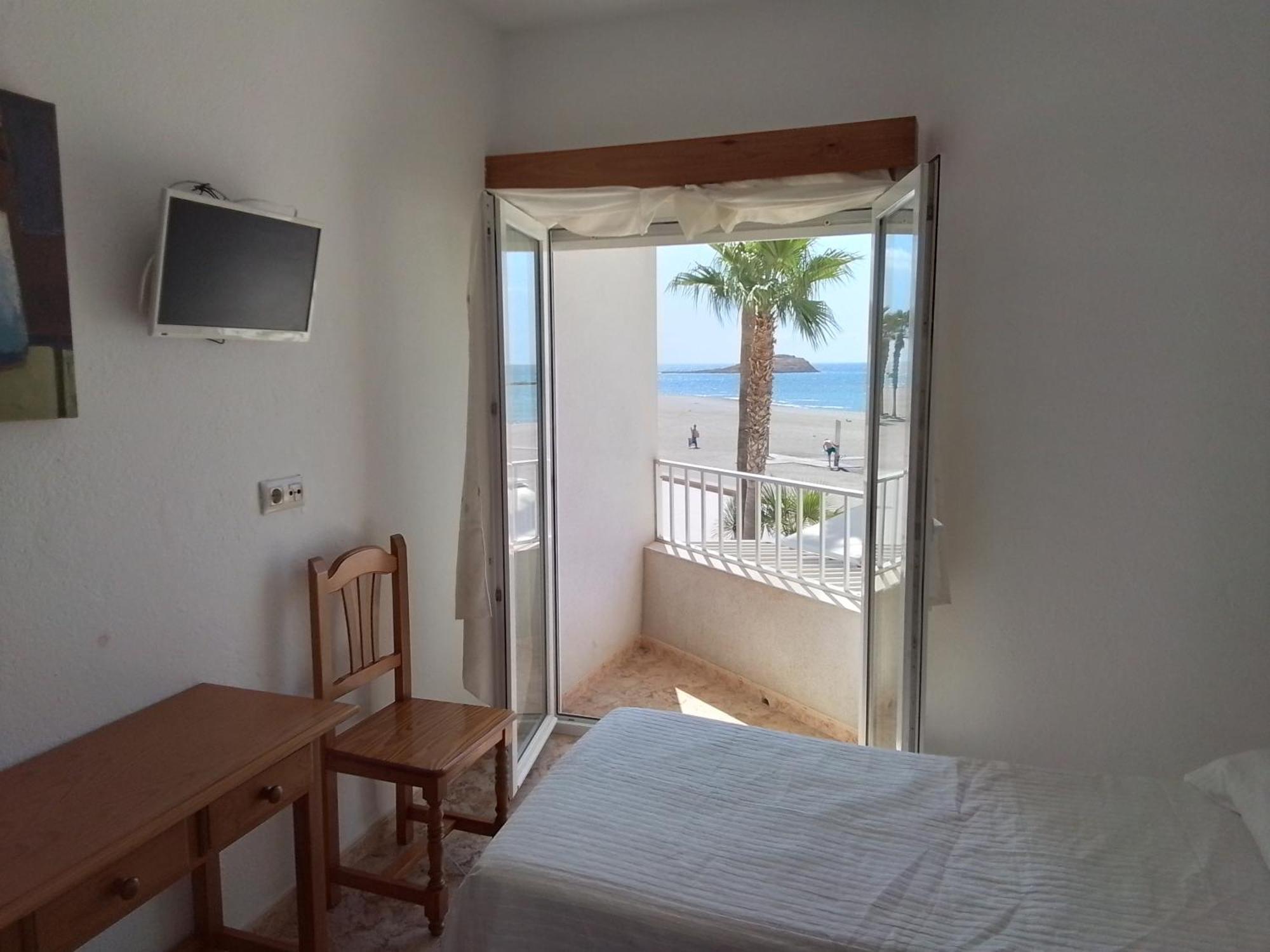 Pension Sol Y Playa Карбонерас Экстерьер фото