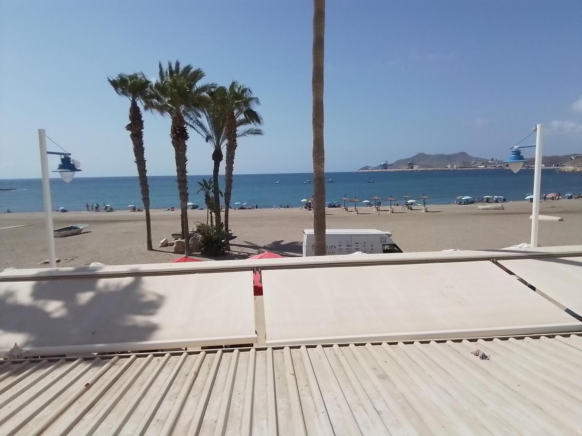 Pension Sol Y Playa Карбонерас Экстерьер фото