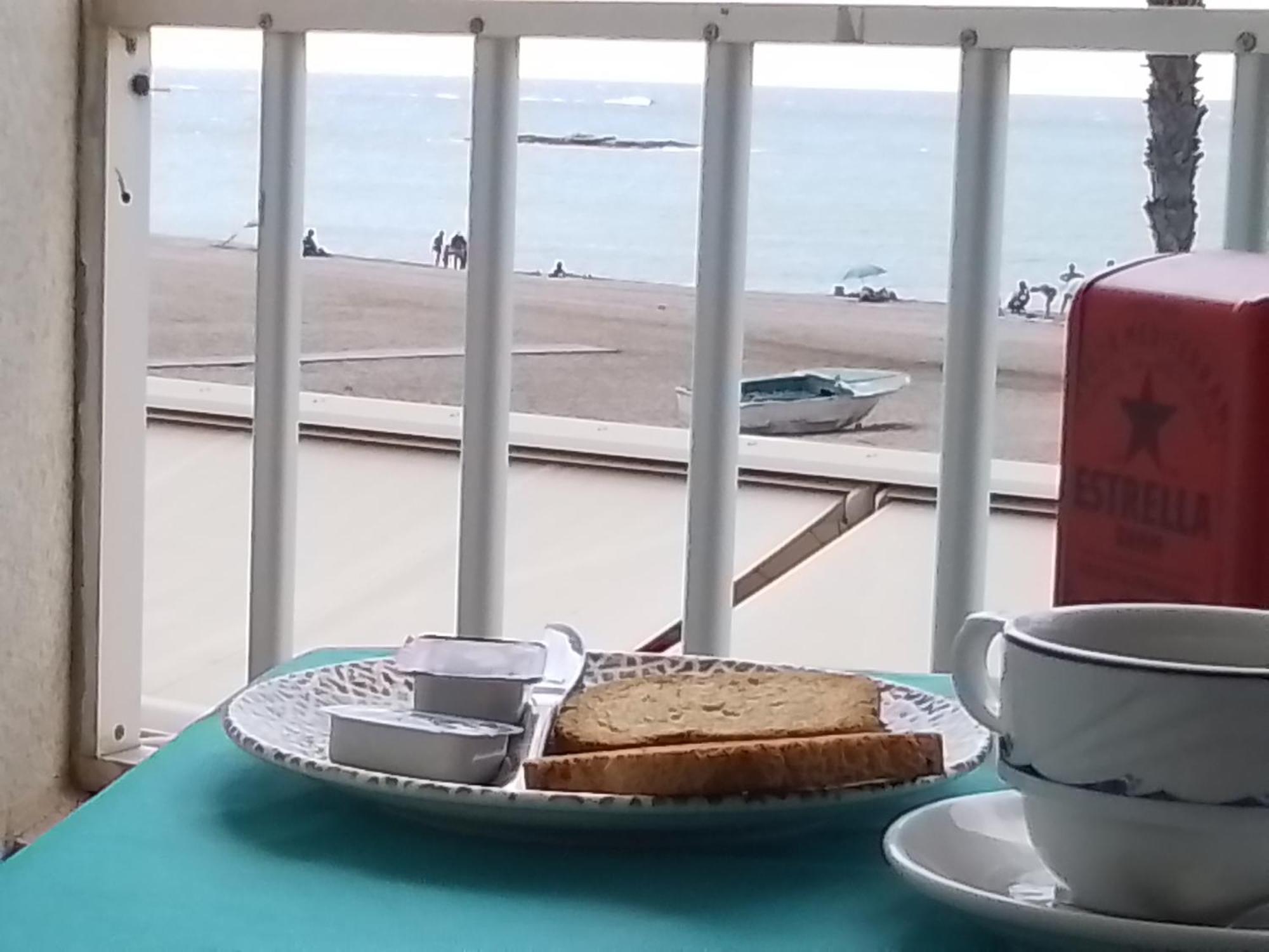 Pension Sol Y Playa Карбонерас Экстерьер фото